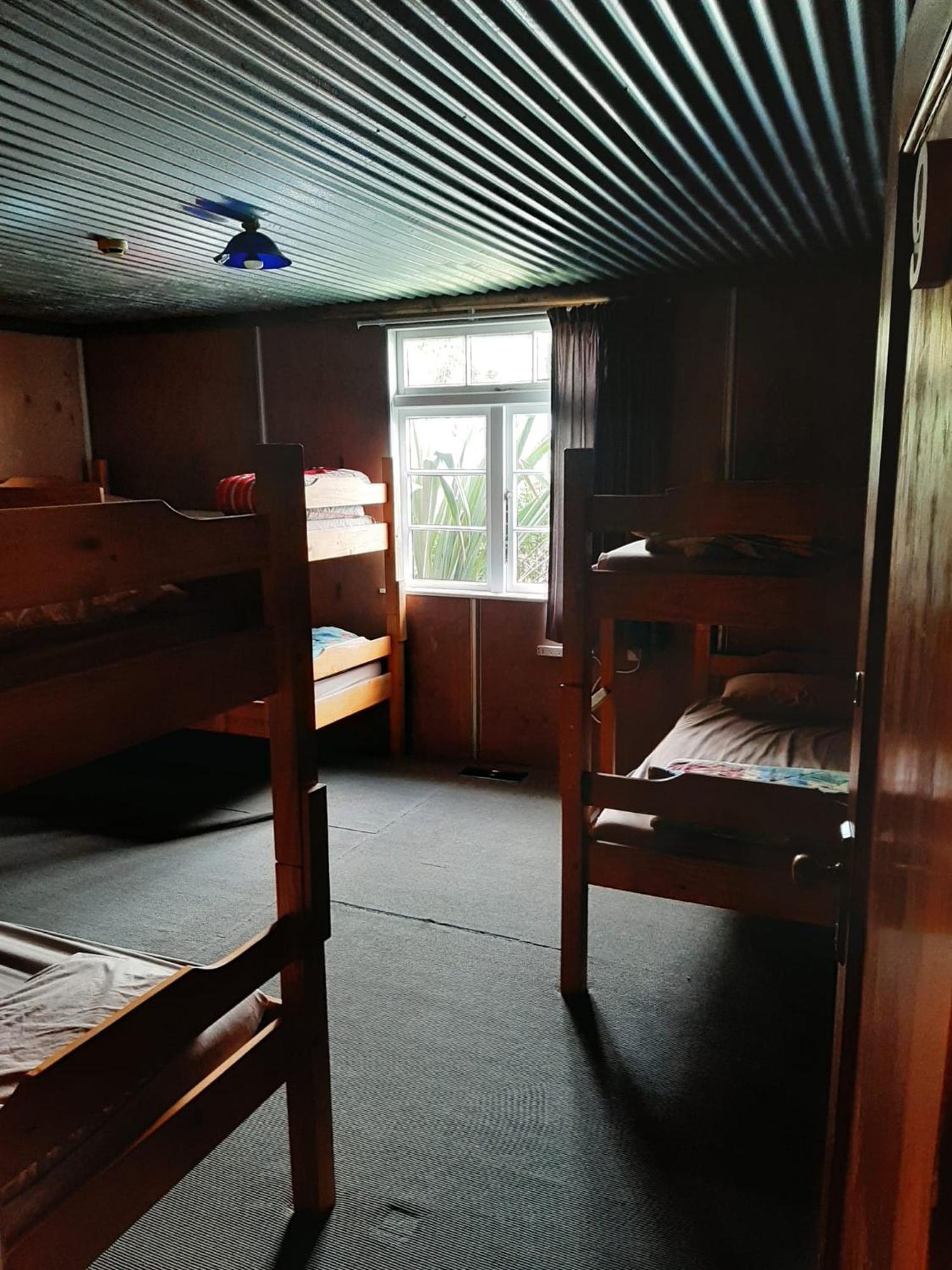 Erua The Crossing Lodge & Backpackers מראה חיצוני תמונה
