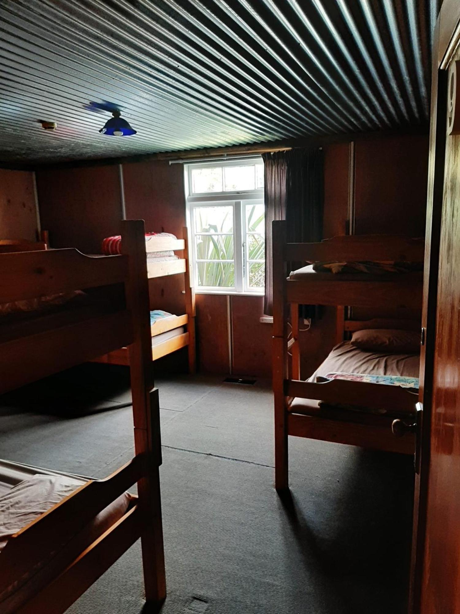 Erua The Crossing Lodge & Backpackers מראה חיצוני תמונה