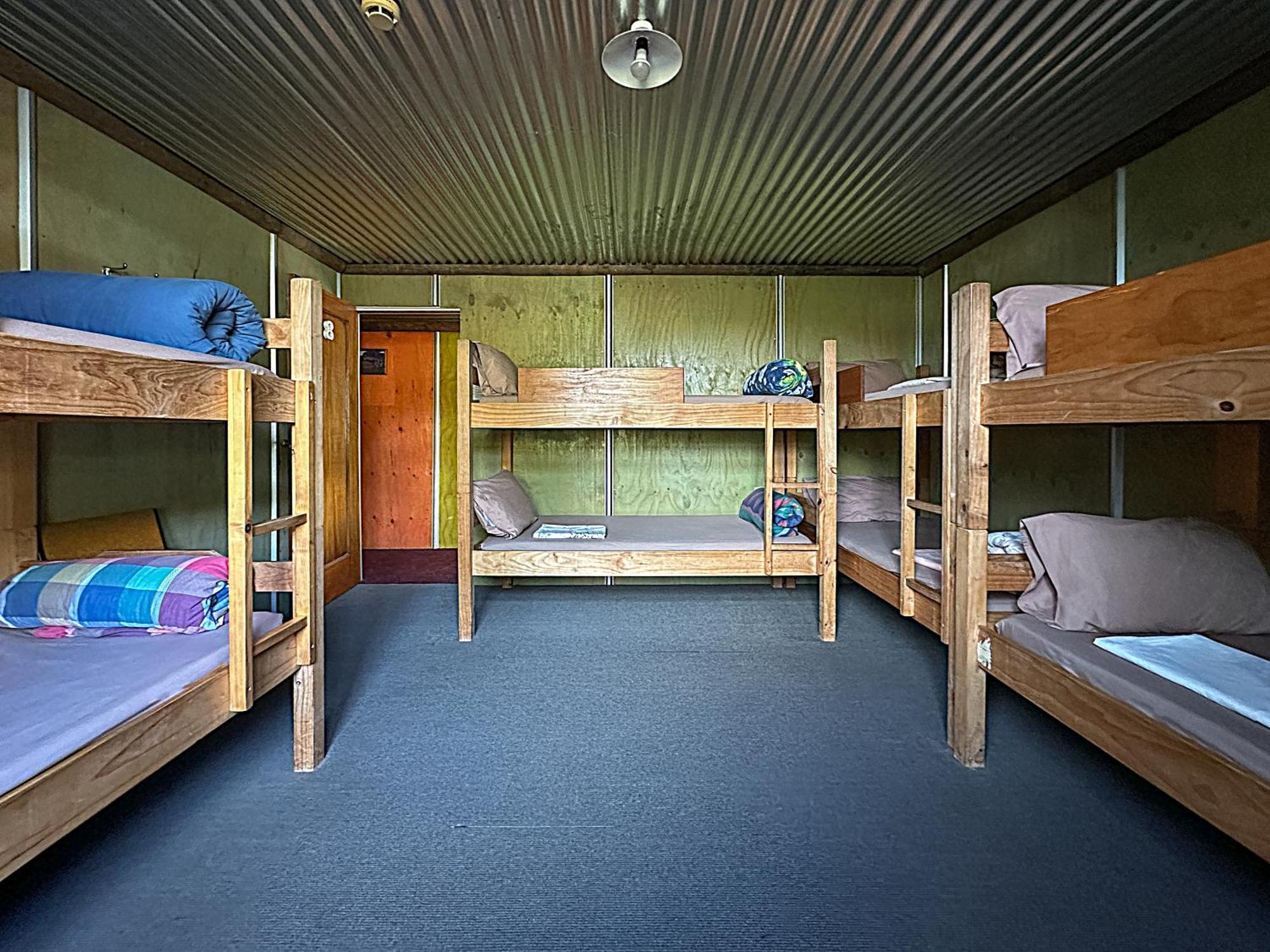 Erua The Crossing Lodge & Backpackers מראה חיצוני תמונה