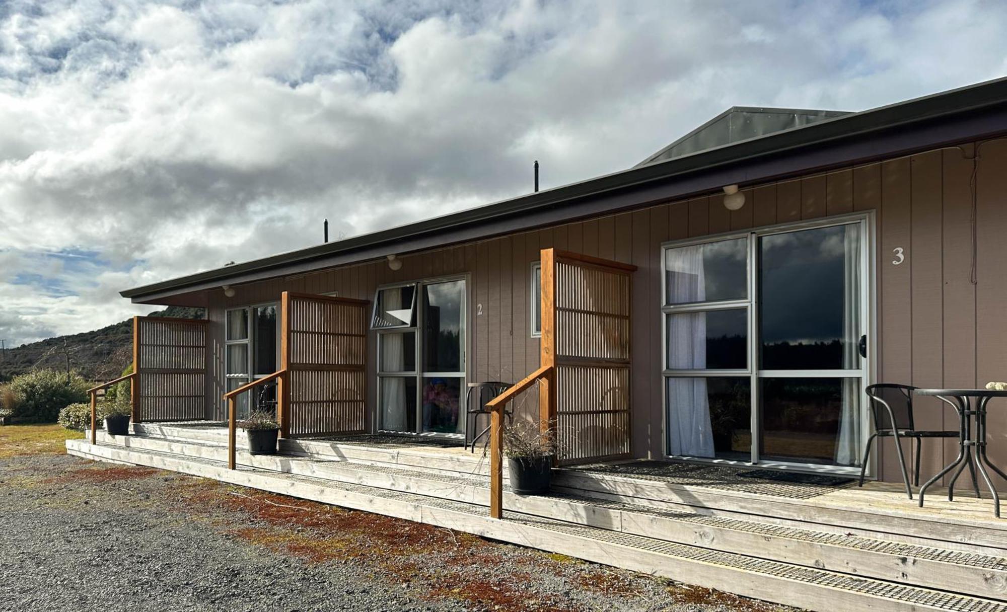 Erua The Crossing Lodge & Backpackers מראה חיצוני תמונה