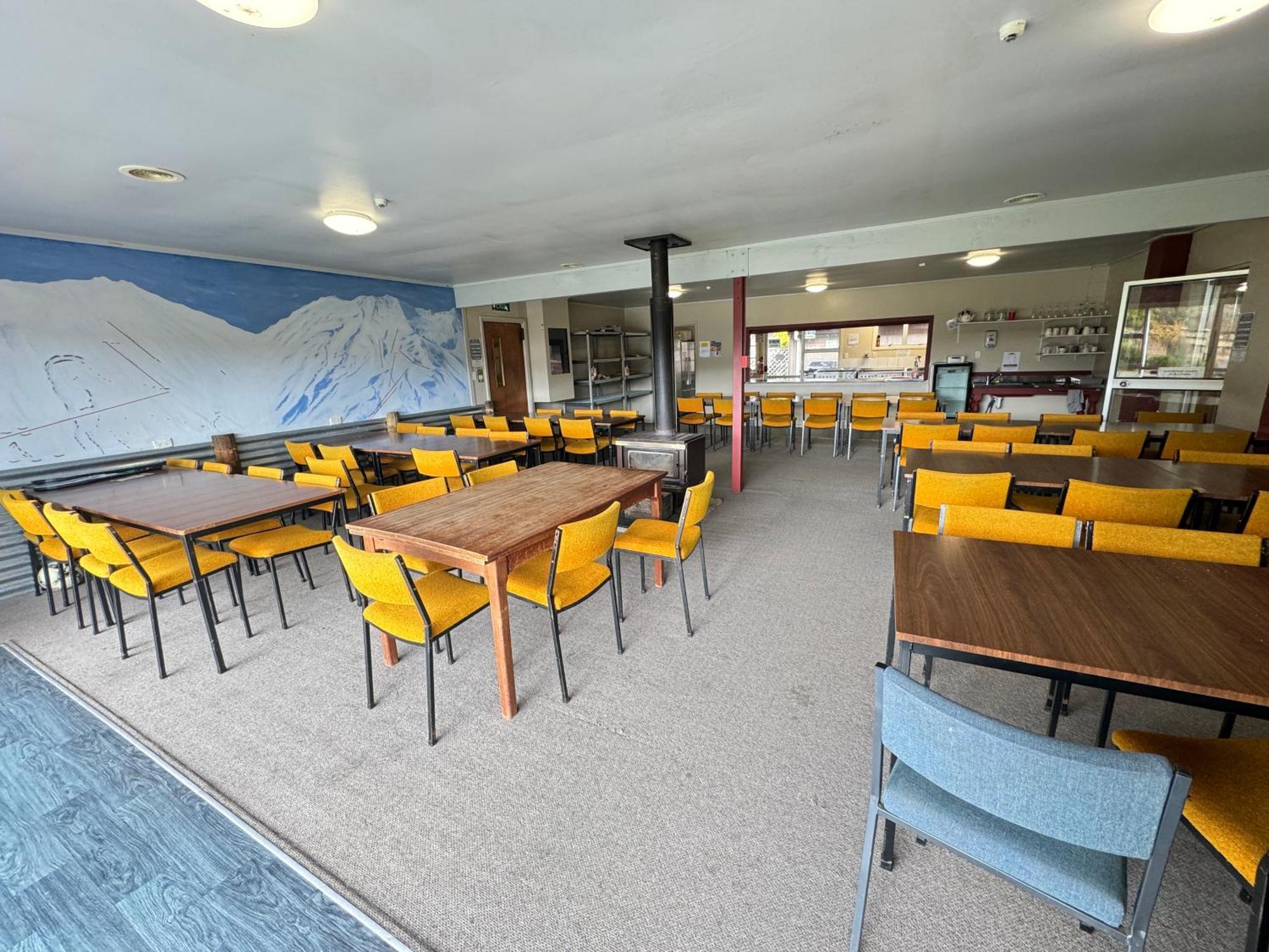 Erua The Crossing Lodge & Backpackers מראה חיצוני תמונה