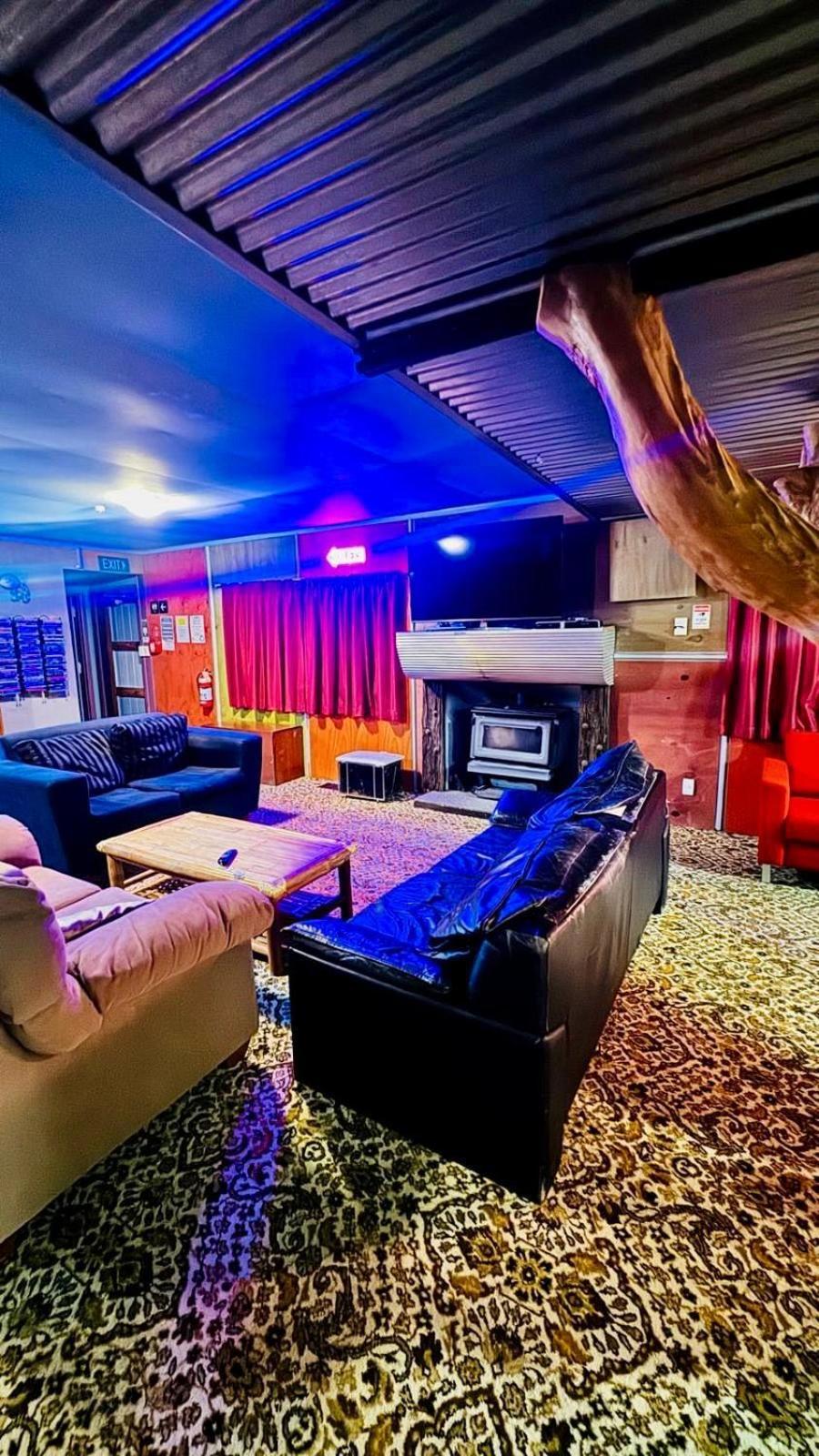 Erua The Crossing Lodge & Backpackers מראה חיצוני תמונה